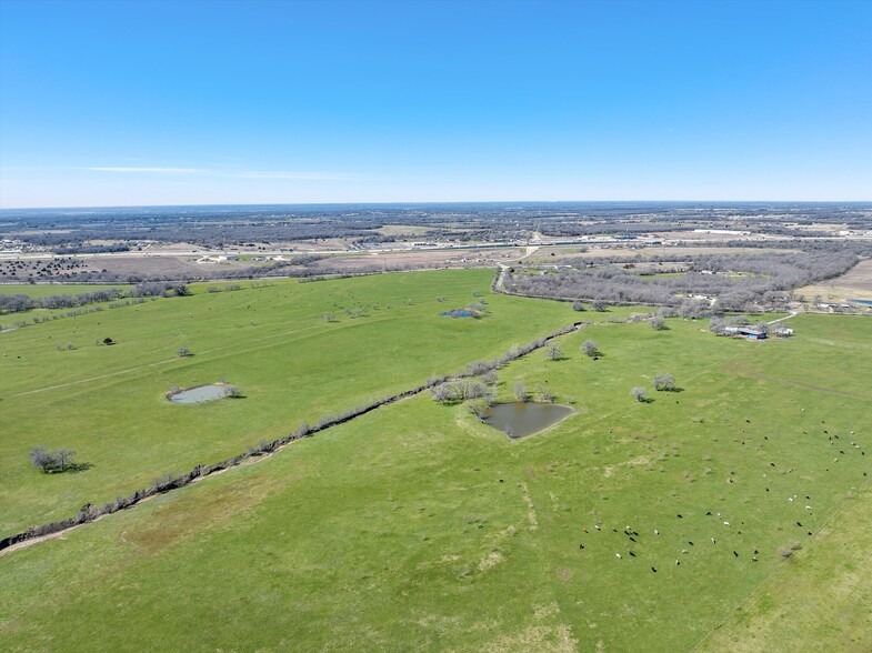 458 Bluhm Rd, West, TX for sale - Aerial - Image 2 of 9