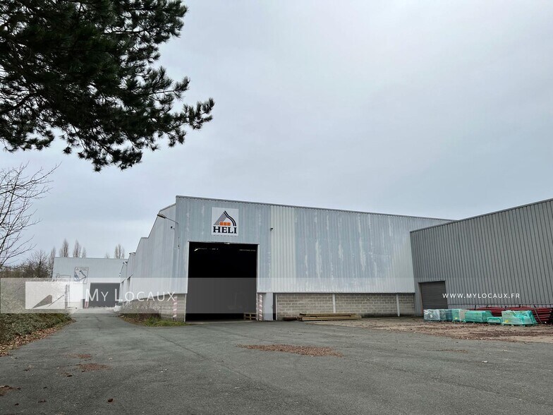 Flex in SAINT-OUEN-L'AUMONE for lease - Building Photo - Image 1 of 10