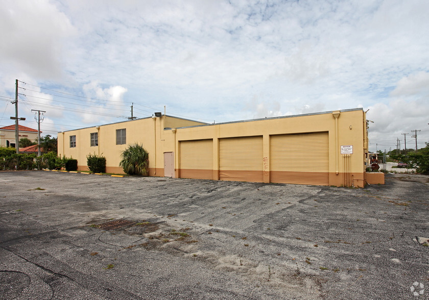 1601 N Dixie Hwy, Lake Worth, FL for sale - Primary Photo - Image 1 of 1