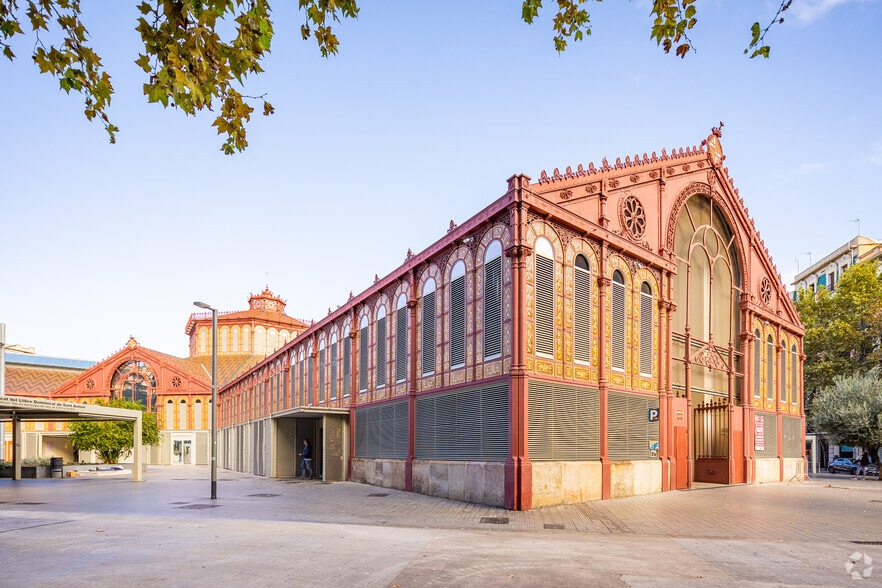 Commerce de détail dans Barcelone, Barcelona à louer - Photo du bâtiment - Image 3 de 4