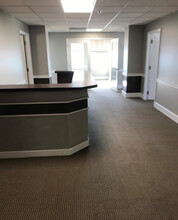 120 N Congress St, Jackson, MS for lease Interior Photo- Image 1 of 3