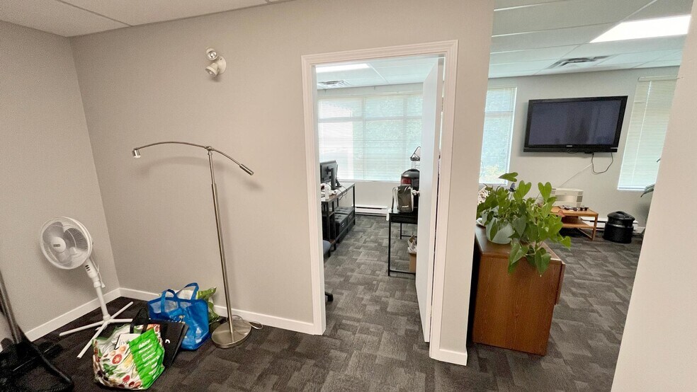 62 Fawcett Rd, Coquitlam, BC à vendre - Photo intérieure - Image 3 de 13