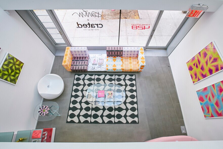 428 W 54th St, New York, NY à vendre - Photo intérieure - Image 3 de 8