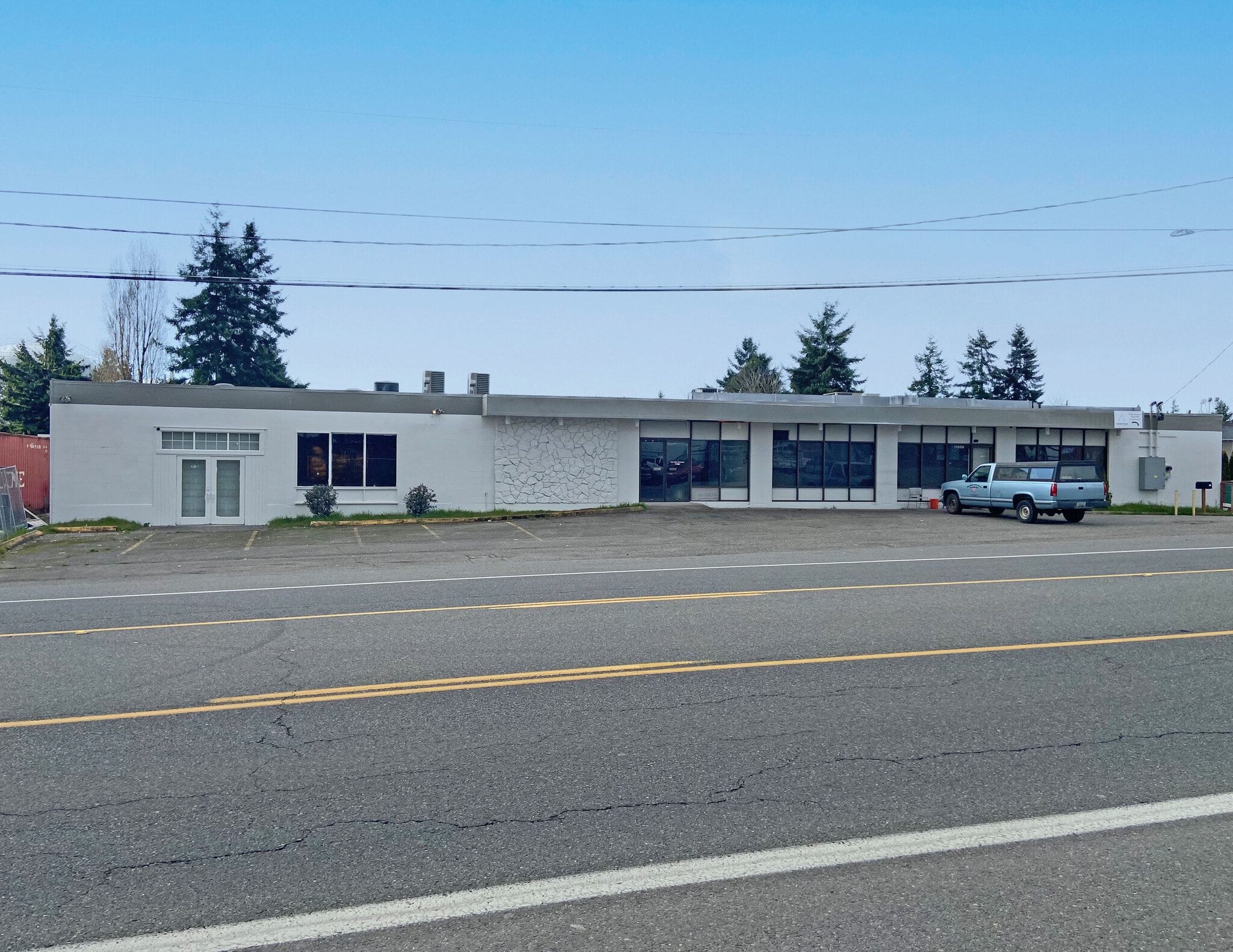 11009 1st Ave, Seattle, WA for lease Building Photo- Image 1 of 2