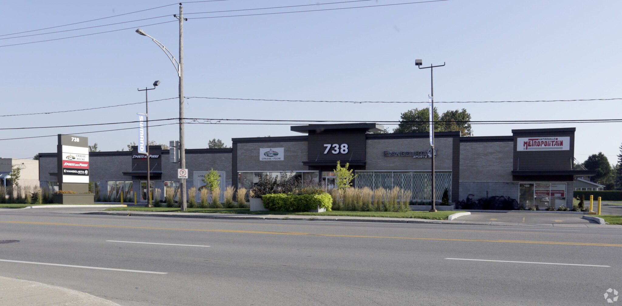 738 Boul du Curé-Labelle, Blainville, QC à vendre Photo principale- Image 1 de 1