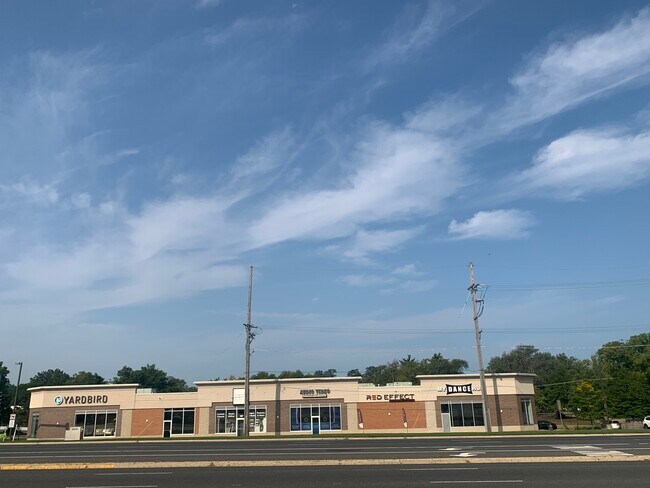 More details for 1S550 Route 83, Oakbrook Terrace, IL - Retail for Lease