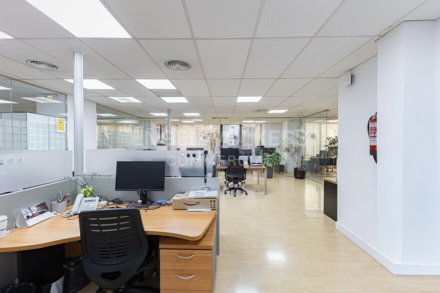 Travessera de les Corts, 39-43, Barcelona, Barcelona for lease - Interior Photo - Image 2 of 2