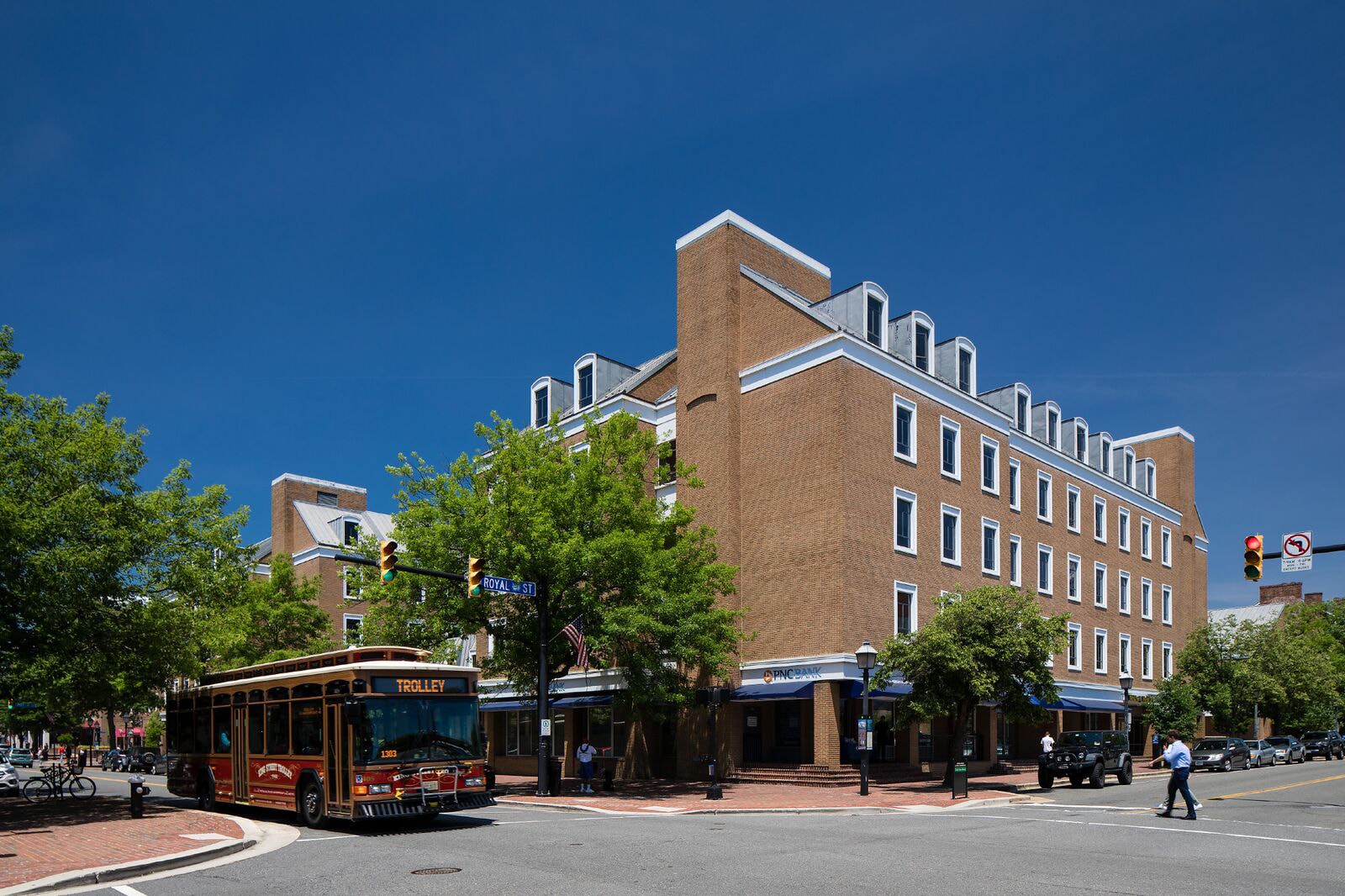 123 N Pitt St, Alexandria, VA for lease Building Photo- Image 1 of 13