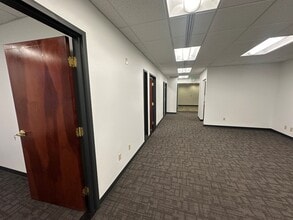101 W Ironwood Dr, Coeur d'Alene, ID for lease Interior Photo- Image 2 of 9