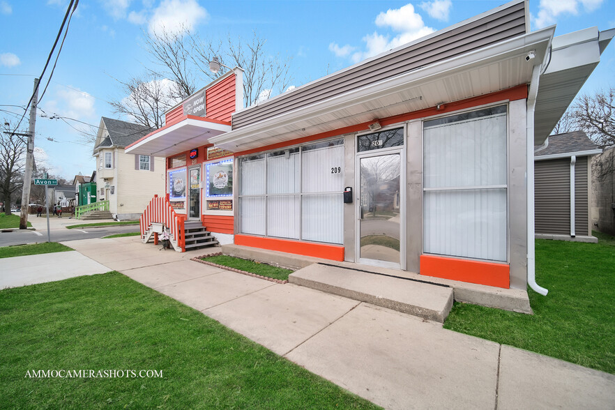 209-211 5th St, Aurora, IL for sale - Building Photo - Image 3 of 16