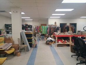10 Buist Rd, Milford, PA for lease Interior Photo- Image 2 of 2
