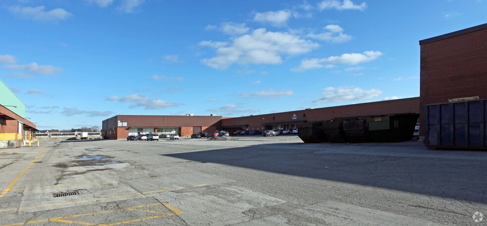 1399 Kennedy Rd, Toronto, ON à louer - Photo du bâtiment - Image 2 de 13
