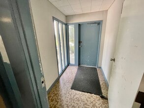 460 Gidney Ave, Newburgh, NY for sale Interior Photo- Image 2 of 12