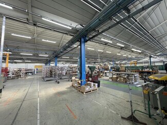 Plus de détails pour Bureau, Local d'activités à louer