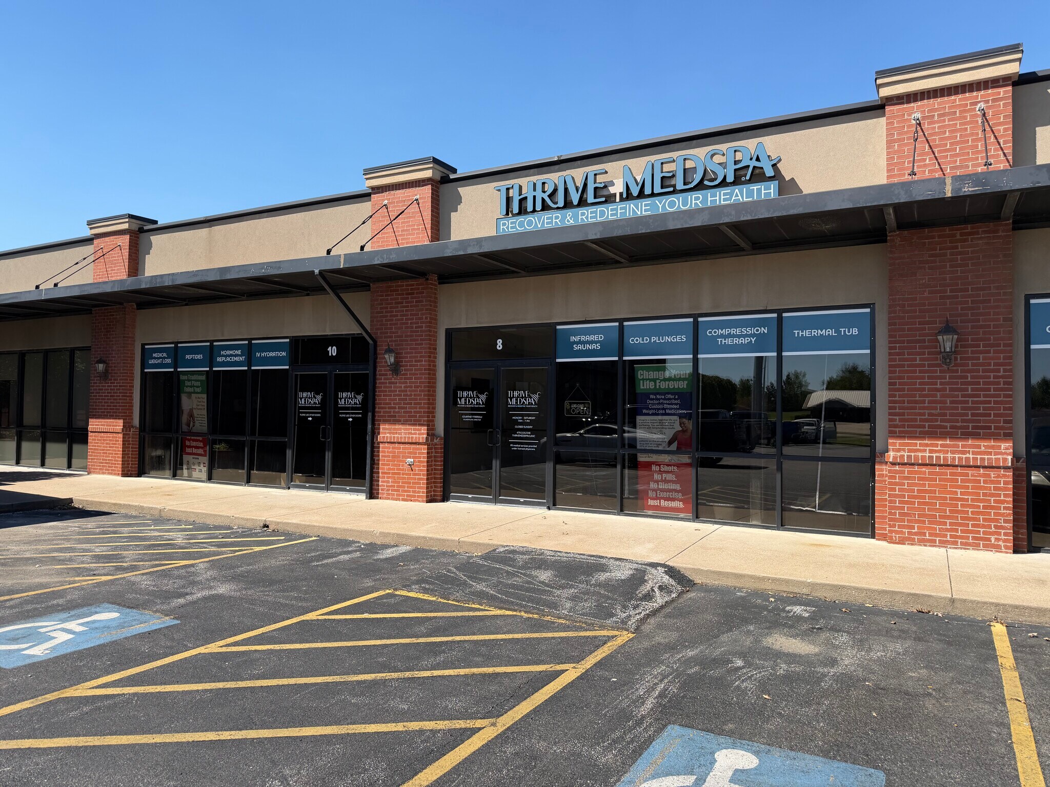 2500-2502 SW 14th St, Bentonville, AR à louer Photo intérieure- Image 1 de 38