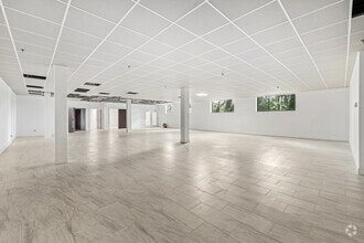 949-955 Yonkers Ave, Yonkers, NY for lease Interior Photo- Image 1 of 3