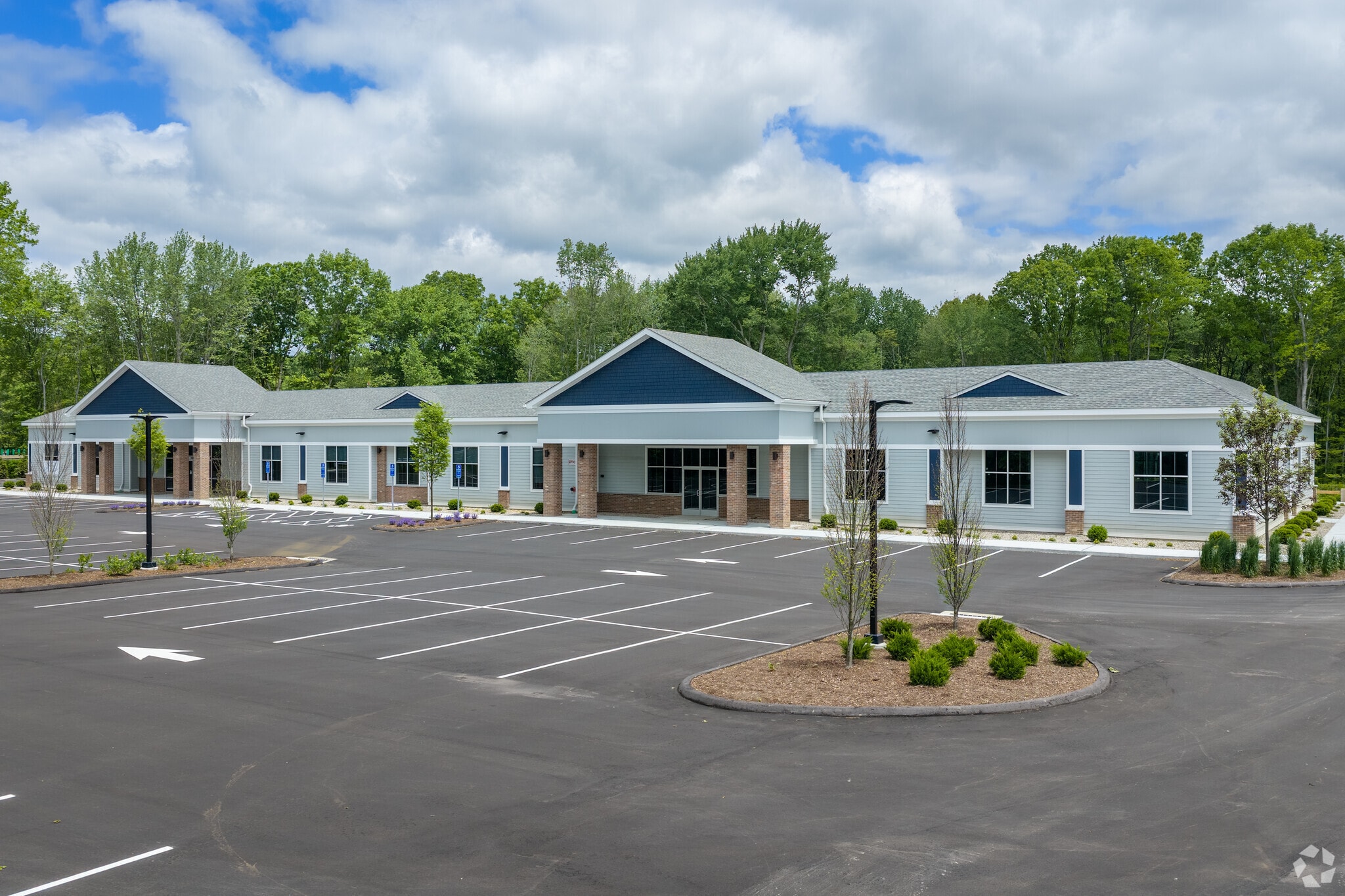 52 Spencer Plain Road, Old Saybrook, CT for lease Primary Photo- Image 1 of 5