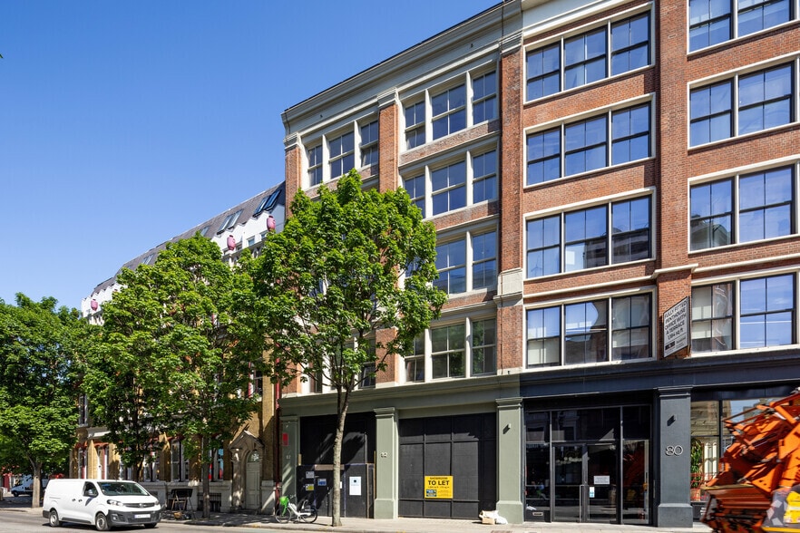 82 Clerkenwell Rd, London for lease - Primary Photo - Image 1 of 2