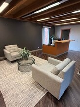 6105 S MacAdam Ave, Portland, OR for lease Interior Photo- Image 1 of 7