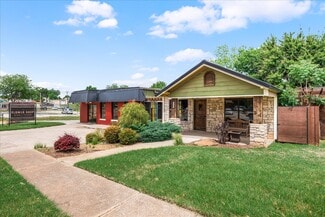 More details for 629 W Main St, Yukon, OK - Retail for Lease