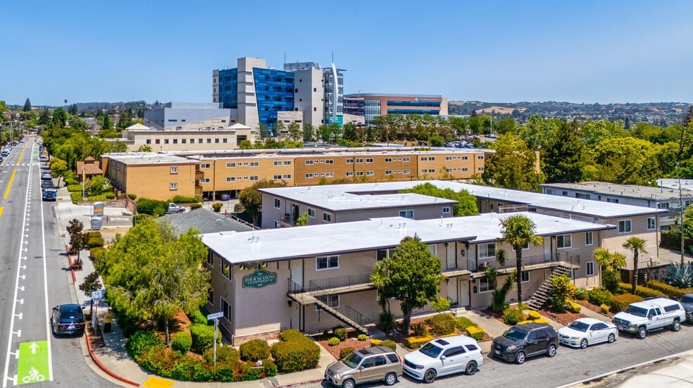 2504 Denning Ct, Castro Valley, CA for sale - Building Photo - Image 1 of 6