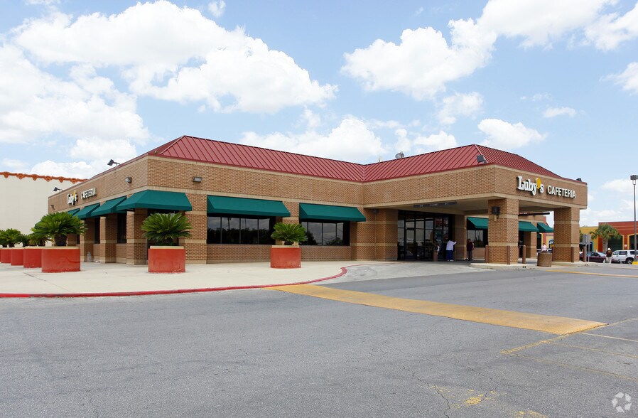 803 Castroville Rd, San Antonio, TX à vendre - Photo principale - Image 1 de 2