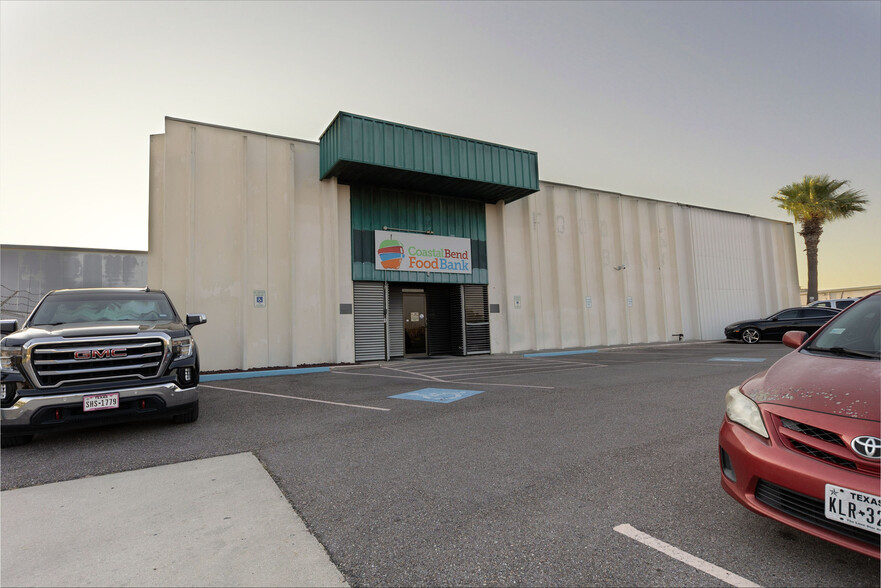 826 Krill St, Corpus Christi, TX for lease - Building Photo - Image 3 of 42