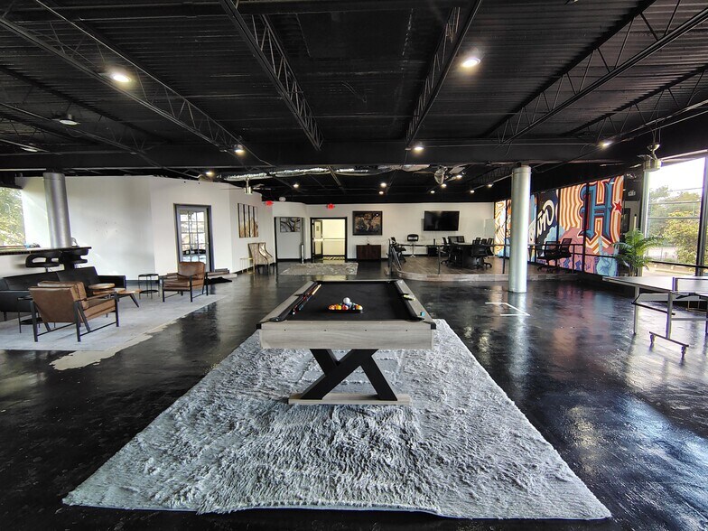 802 Crosstimbers, Houston, TX à vendre - Photo du bâtiment - Image 2 de 39