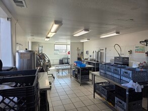 320 W Channel Rd, Benicia, CA à louer Photo intérieure- Image 2 de 8