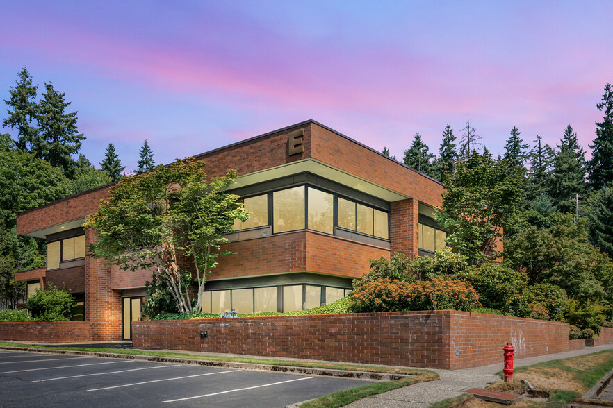 Northup North Office Park - Building E - Commercial Real Estate