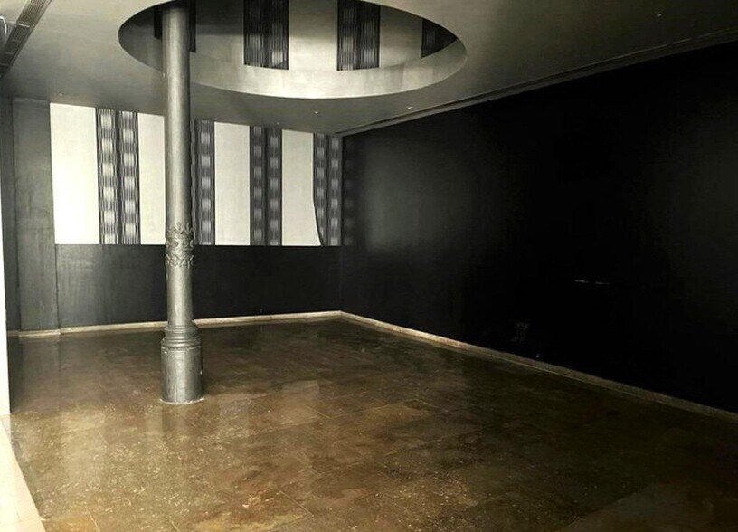 Commerce de détail dans Córdoba, Córdoba à vendre - Photo du bâtiment - Image 3 de 6