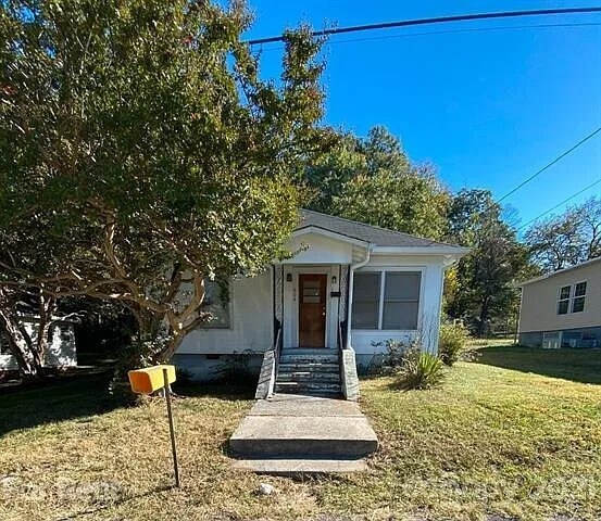 604 N Apple St, Gastonia, NC for sale - Primary Photo - Image 1 of 1