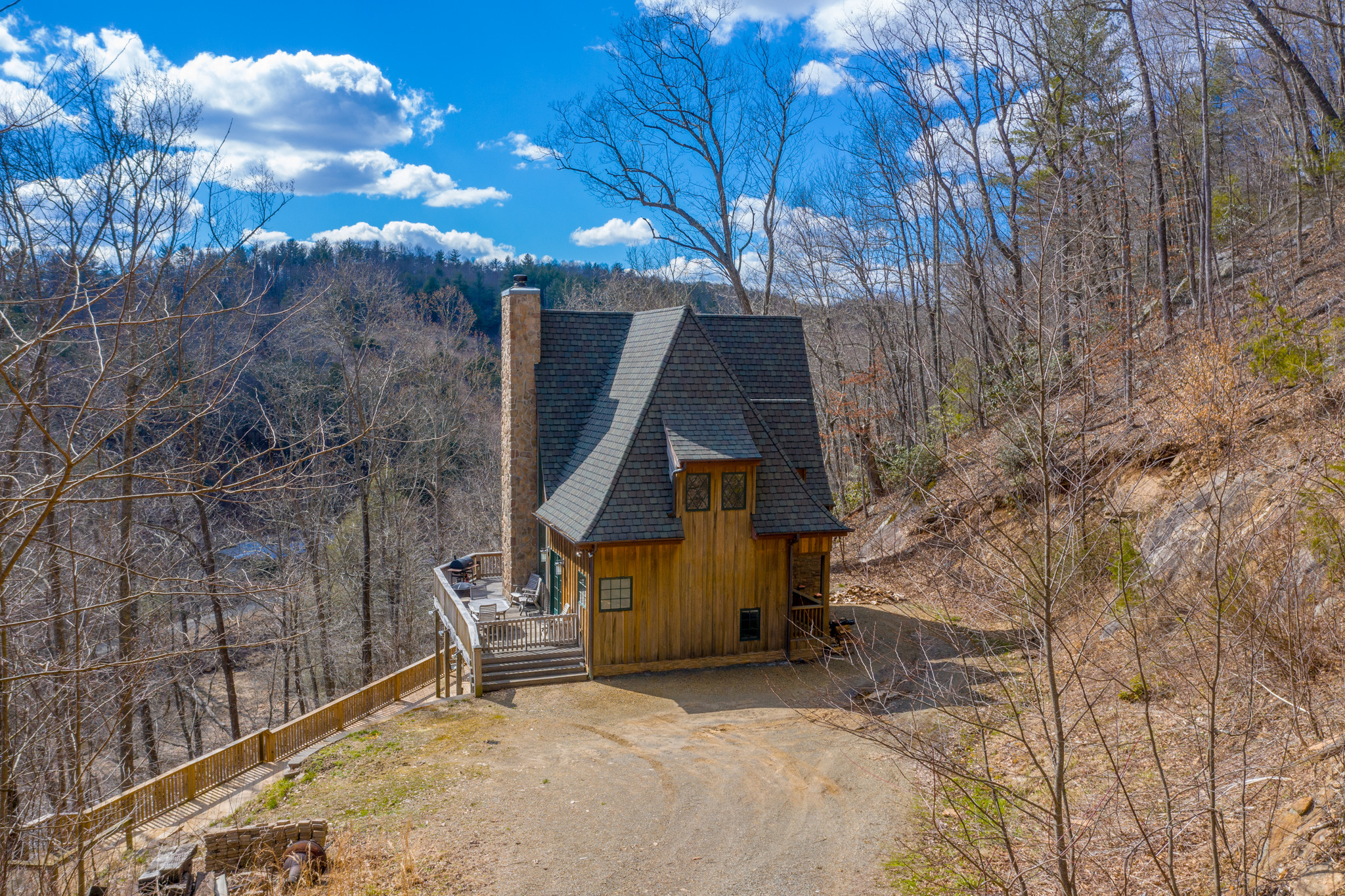 672 Marian Rd, Dugspur, VA for sale Primary Photo- Image 1 of 1