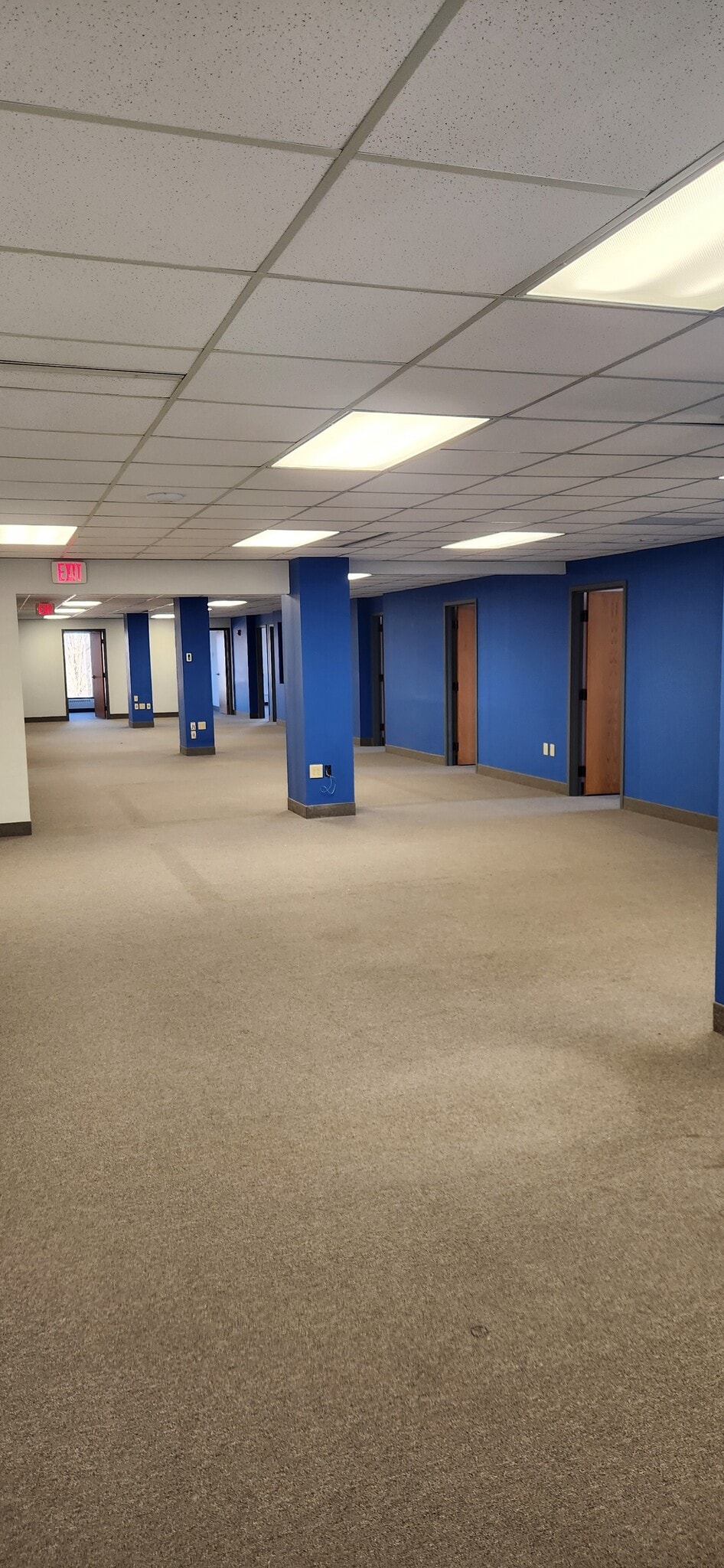 1991 Crocker Rd, Westlake, OH à louer Photo intérieure- Image 1 de 6