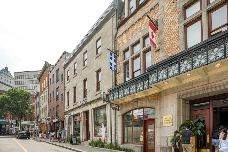 48-50 Du Palais, Québec, QC à vendre - Photo du bâtiment - Image 2 de 2