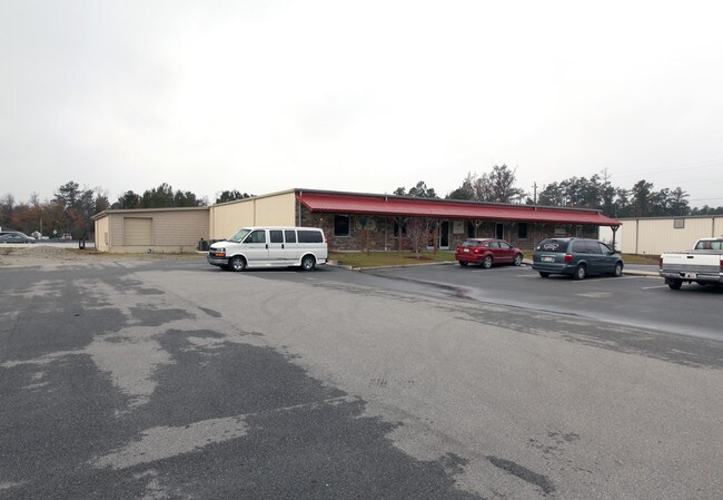 Plus de détails pour 745 US 117 S, Burgaw, NC - Industriel à louer