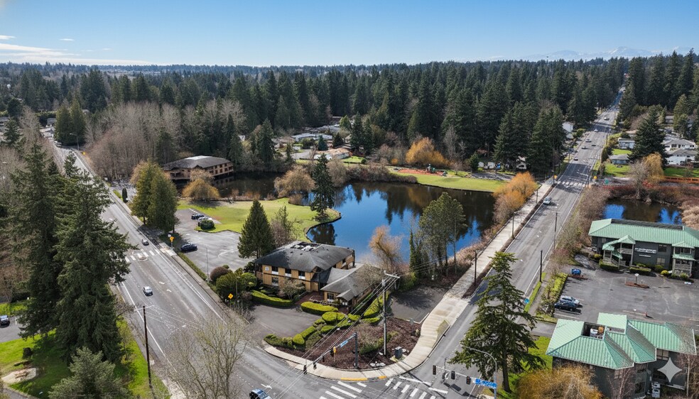 20006 Cedar Valley Rd, Lynnwood, WA à vendre - Photo du bâtiment - Image 3 de 5