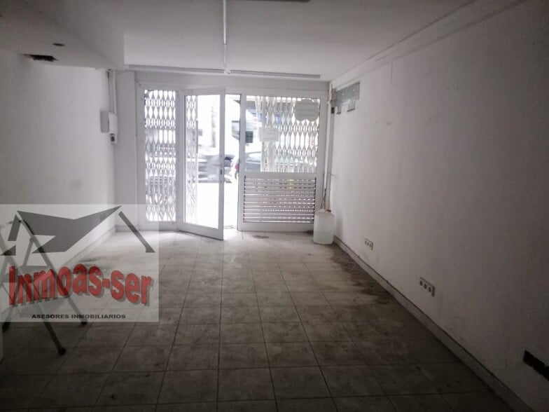 Multifamily in Barcelona, Barcelona for sale - Interior Photo - Image 1 of 7