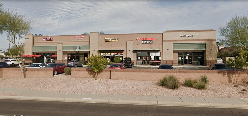 16955 N 75th Ave, Peoria, AZ à louer - Photo principale - Image 1 de 5