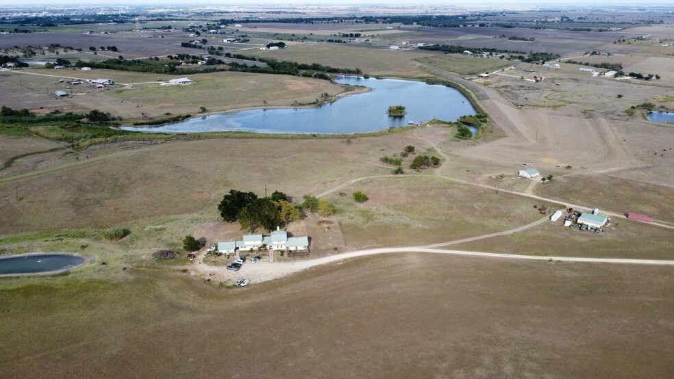 1150 County Road 405, Taylor, TX for sale - Building Photo - Image 1 of 12