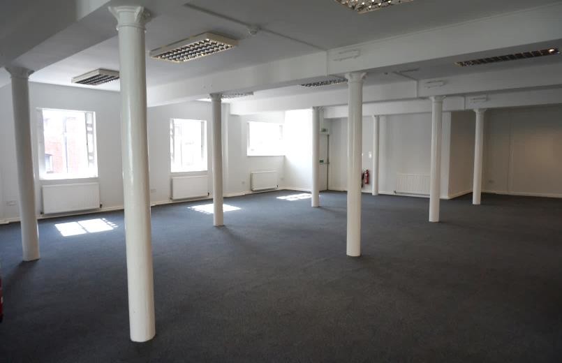 Hills Ln, Shrewsbury à vendre - Photo intérieure - Image 2 de 12