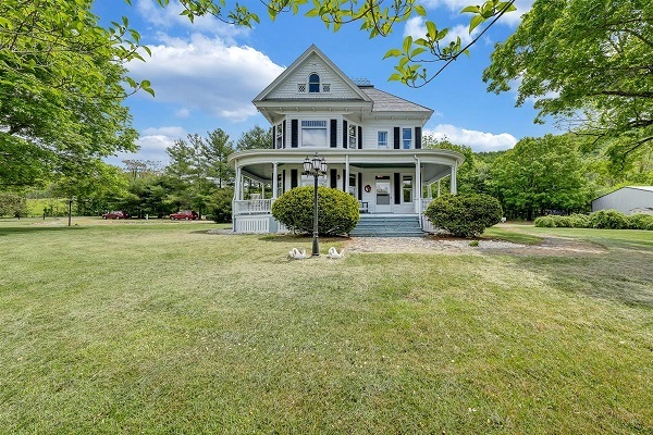 7805 Roanoke Rd, Elliston, VA for sale - Primary Photo - Image 1 of 1