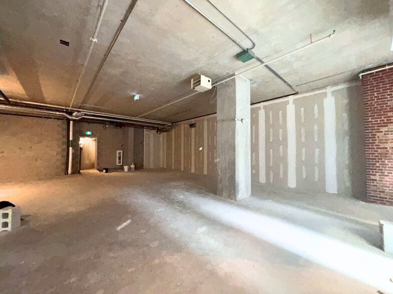 83 King St E, Toronto, ON for lease - Construction Photo - Image 3 of 4
