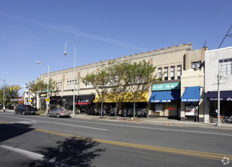 49-63 W Lancaster Ave, Ardmore, PA for lease - Building Photo - Image 3 of 3