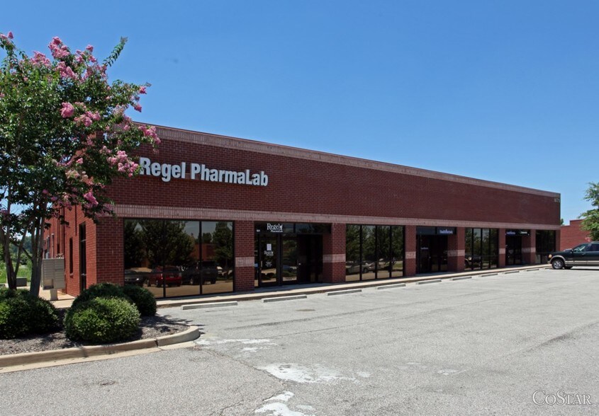 1679 Bonnie Ln, Cordova, TN à louer - Photo principale - Image 2 de 3