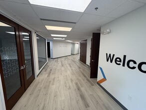 200 Lake Dr E, Cherry Hill, NJ for lease Interior Photo- Image 1 of 7
