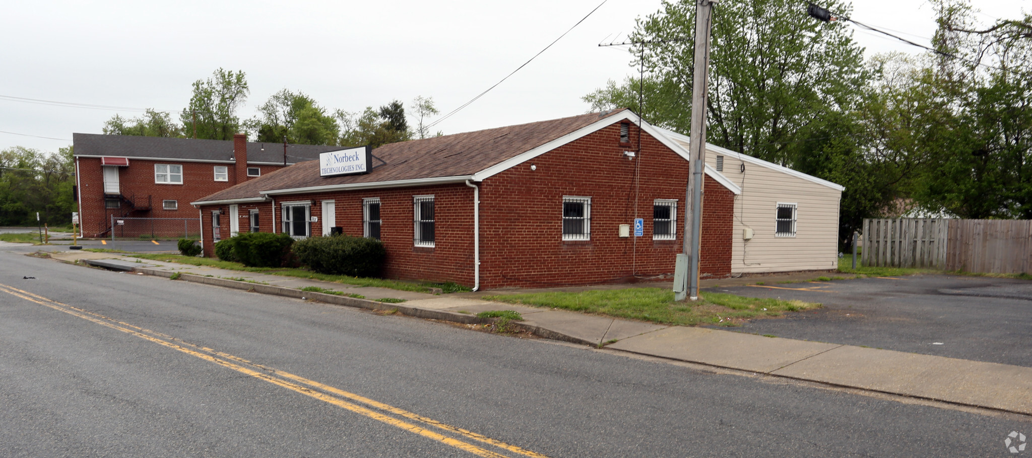 8808-8810 Woodyard Rd, Clinton, MD for sale Primary Photo- Image 1 of 1