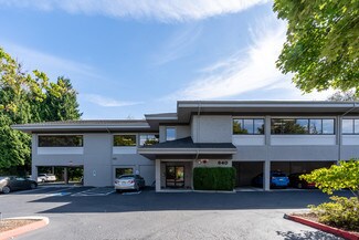 Plus de détails pour 640 NW Gilman Blvd, Issaquah, WA - Bureau à louer