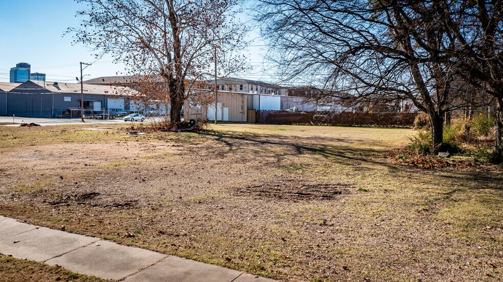 503 N Olive St, North Little Rock, AR à louer - Photo du bâtiment - Image 1 de 18