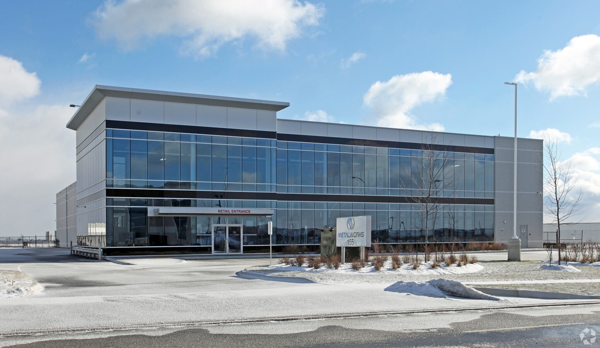 155 New Huntington Rd, Vaughan, ON for sale Primary Photo- Image 1 of 1